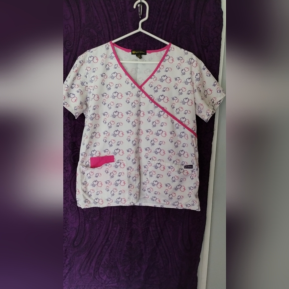 Apple Bottom Women's Scrub Top Size L - Picture 1 of 3